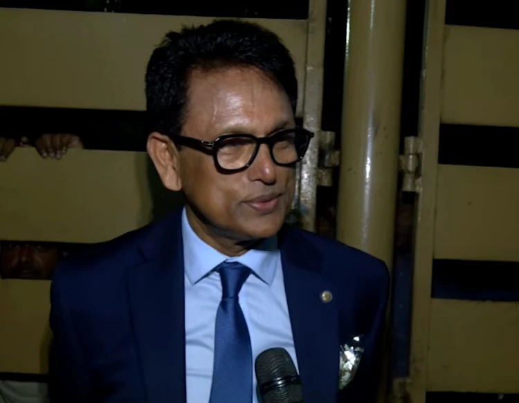 অপেক্ষা করুন, দায়িত্ব যেহেতু পেয়েছি, ইনশাআল্লাহ অনেক চমক রয়েছে:  শিক্ষামন্ত্রী এহছানুল হক মিলন (ভিডিও)